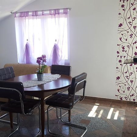 Apartment โลปาร์ ภายนอก รูปภาพ