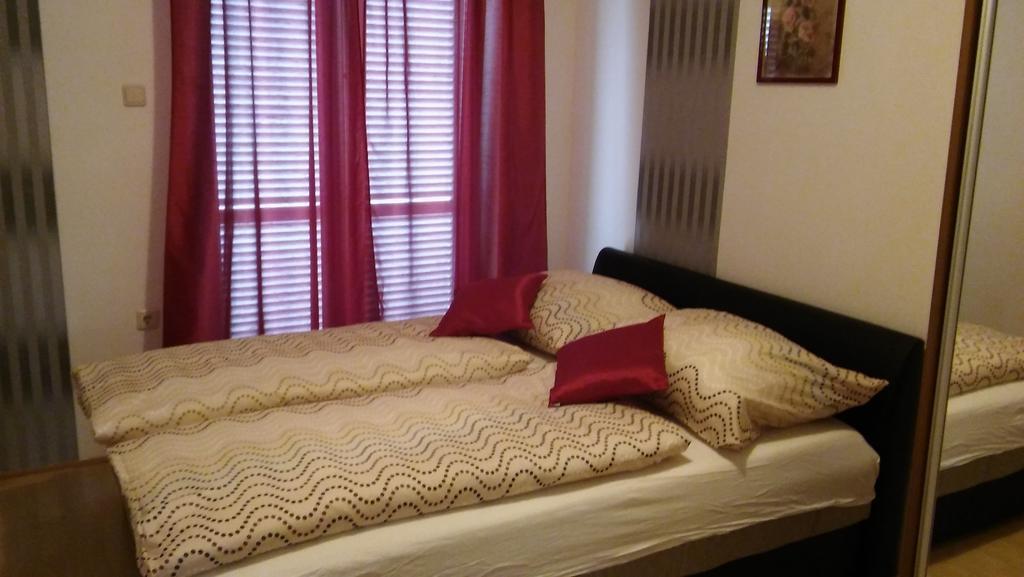 Apartment โลปาร์ ภายนอก รูปภาพ