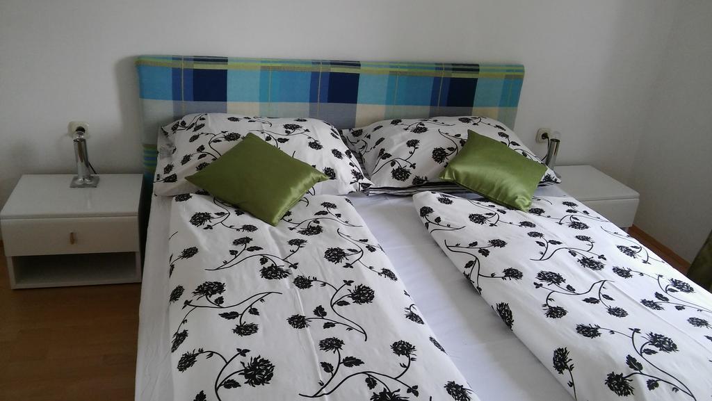 Apartment โลปาร์ ภายนอก รูปภาพ