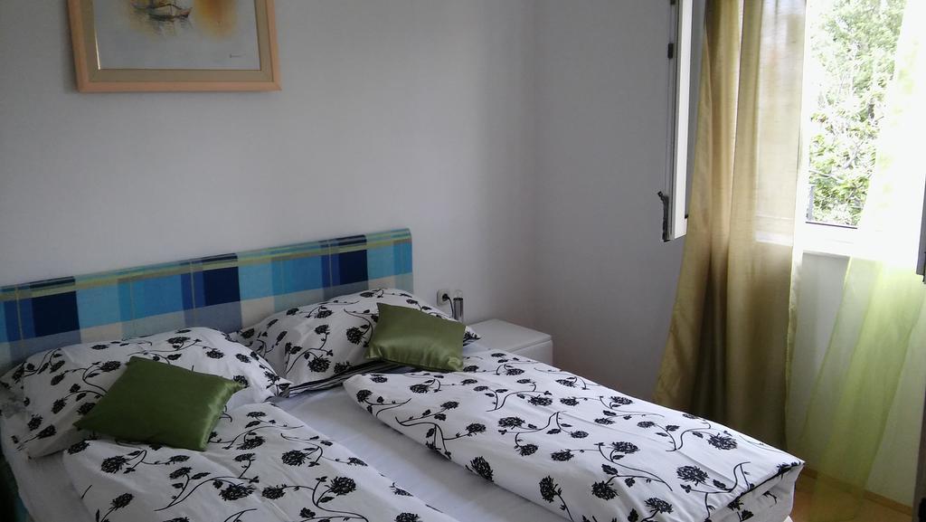 Apartment โลปาร์ ภายนอก รูปภาพ